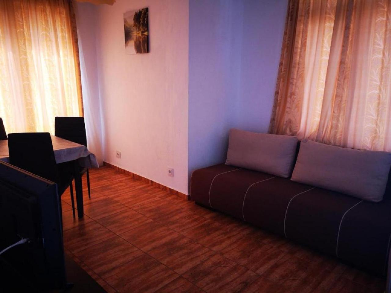 Guest House Petrovi Ravda Kamer foto