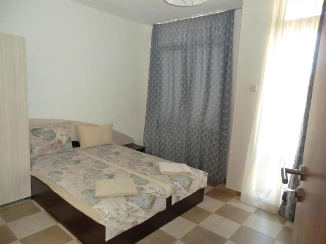 Guest House Petrovi Ravda Kamer foto