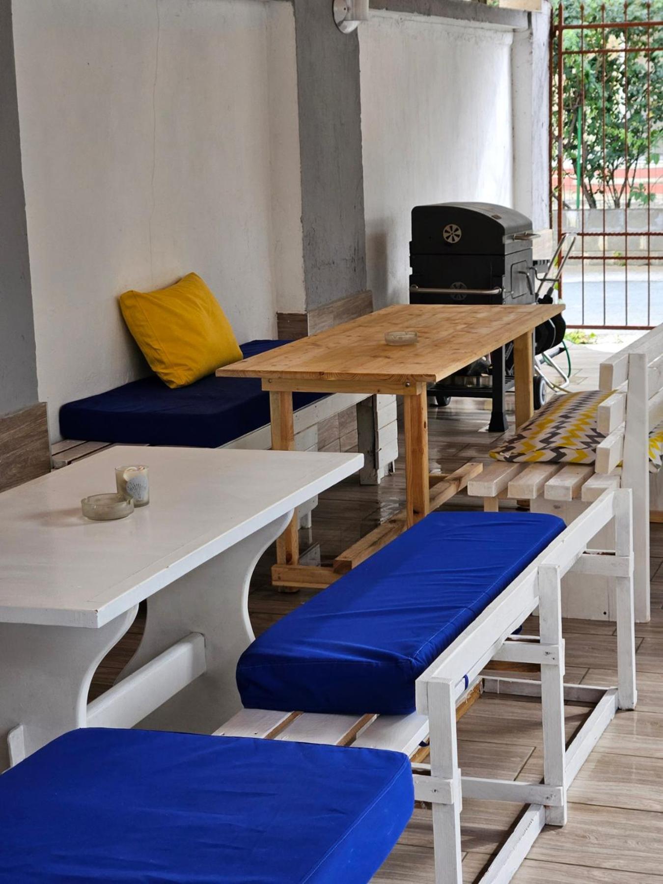 Guest House Petrovi Ravda Buitenkant foto